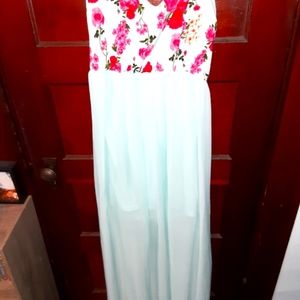1X New Look Sleeveless Summer dress